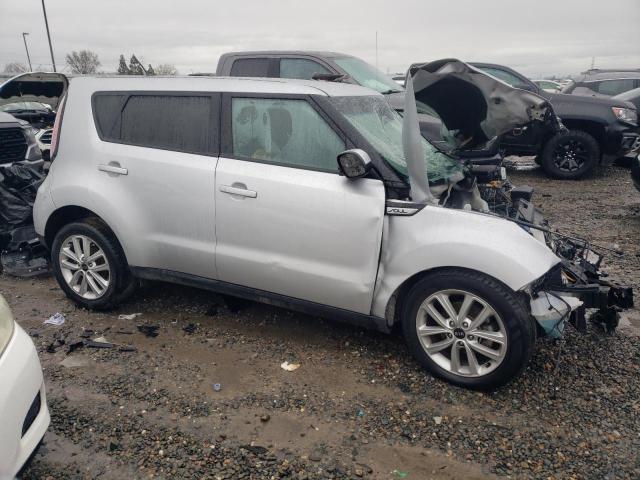 2018 KIA SOUL + - KNDJP3A55J7526144
