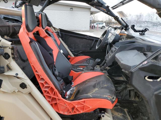 2021 CAN-AM MAVERICK X - 3JBVXAV46MK003702