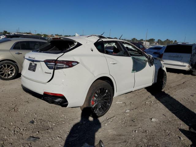ZN661YUMXNX402317 Maserati LEVANTE MO