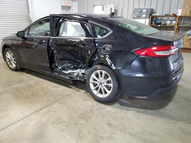 3FA6P0HD0LR126401 Ford Fusion SE 2