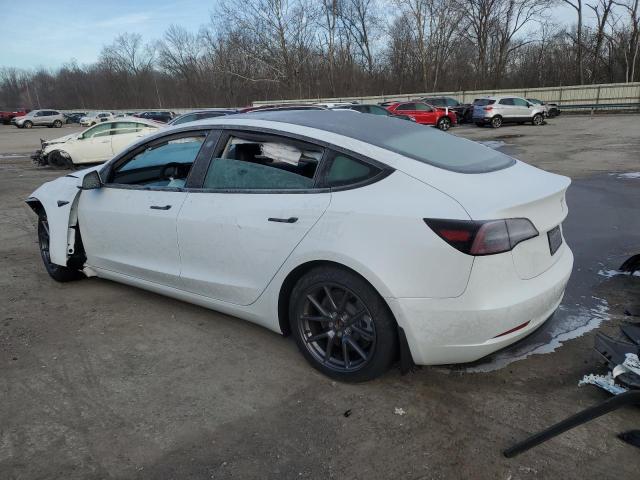 5YJ3E1EB0NF106794 Tesla MODEL 3