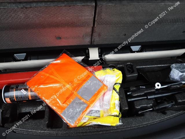 SALCA2AN9KH794803 Land Rover Discovery