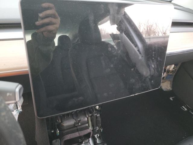 5YJ3E1EB0NF106794 Tesla MODEL 3