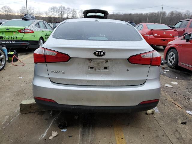 KNAFK4A63F5431200 KIA FORTE LX