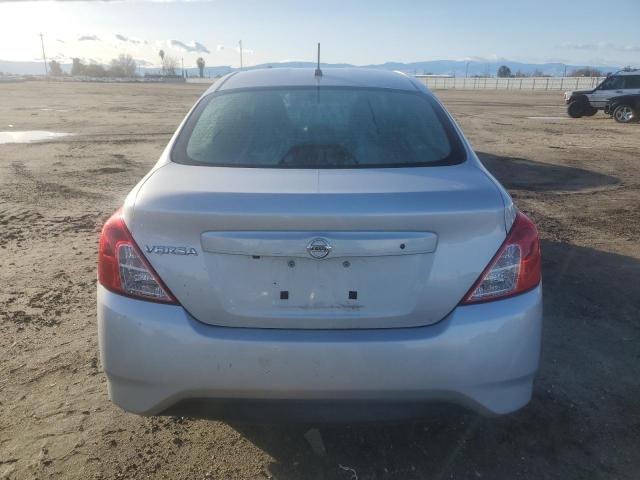 2019 NISSAN VERSA S 3N1CN7AP7KL808017