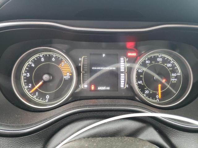 1C4PJLCX9KD205205 Jeep Cherokee Latitude