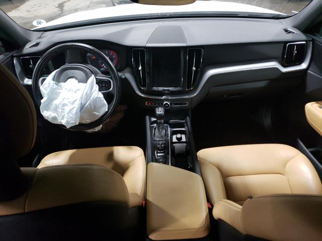 2018 VOLVO XC60 T6 MO YV4A22RK0J1076079