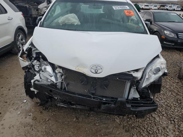 2015 TOYOTA SIENNA - 5TDZK3DC2FS620930