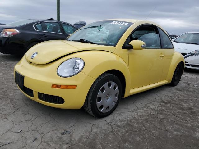 2010 Volkswagen New Beetle 