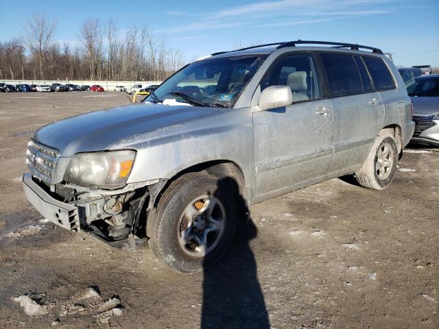 Salvage cars for sale from Copart Leroy, NY: 2004 Toyota Highlander