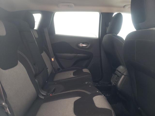 1C4PJLCS2EW316367 Jeep Cherokee Latitude