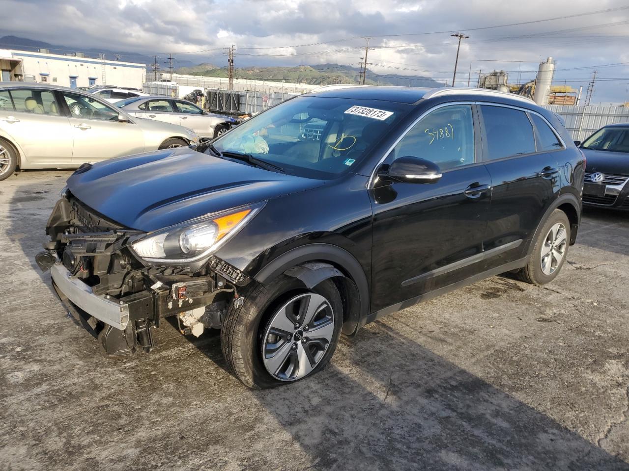 2019 Kia Niro Ex for Sale in Sun Valley, CA - Undercarriage