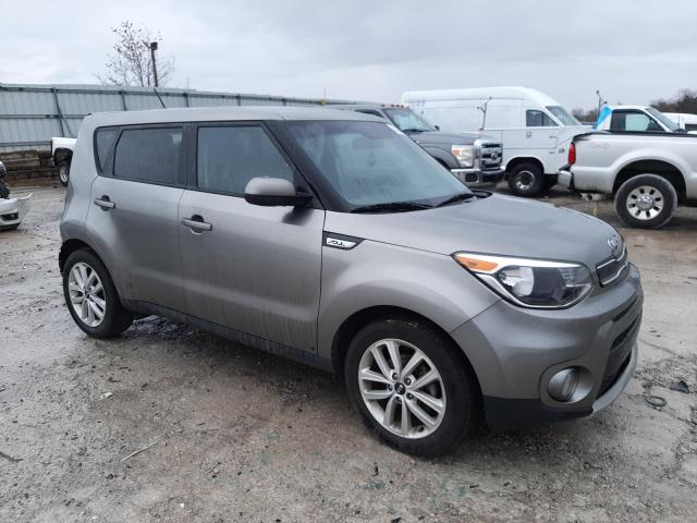 2019 KIA SOUL + KNDJP3A5XK7020682