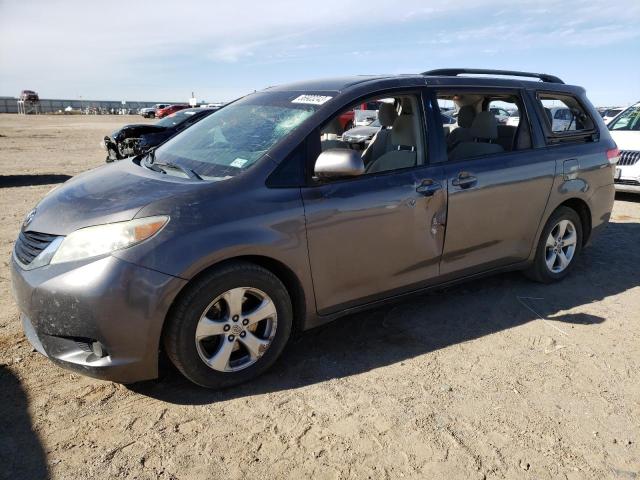 Toyota Sienna 2013