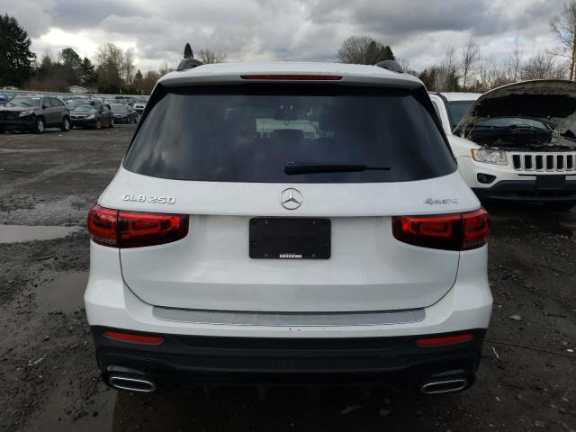 W1N4M4HB6LW039057 Mercedes-Benz Glb 250 4matic