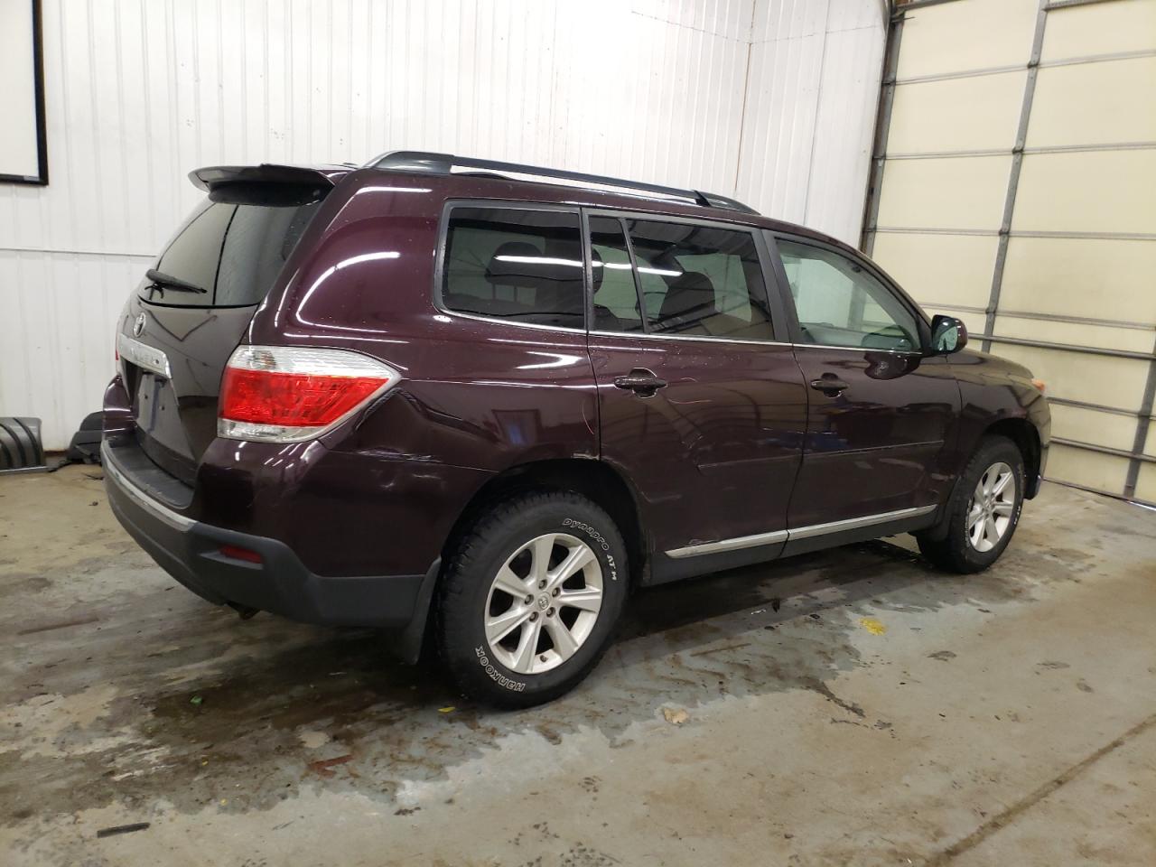 2011 TOYOTA HIGHLANDER BASE - 5TDZA3EH9BS010661