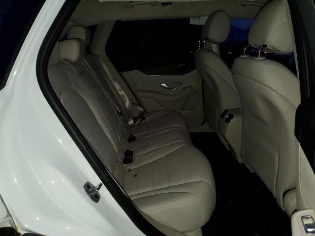W1N0G8DB4NV335805 Mercedes-Benz GLC 300