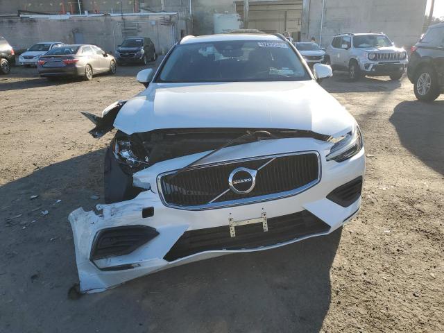 2020 VOLVO V60 T5 MOM YV1102EK2L2350727