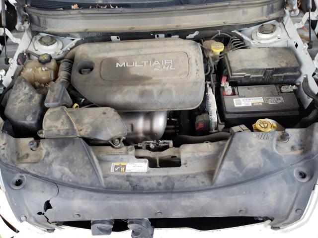 1C4PJLCB2EW318961 Jeep Cherokee Latitude
