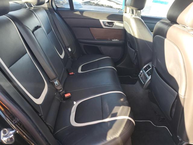 SAJWA0F7XF8U49158 Jaguar XF