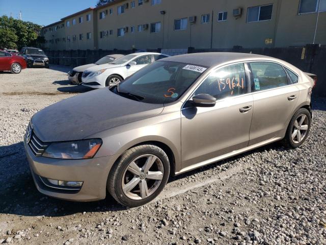 2015 VOLKSWAGEN PASSAT S - 1VWAT7A36FC089400