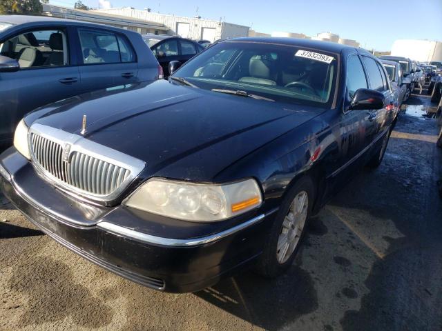 2011 Lincoln Town Car 