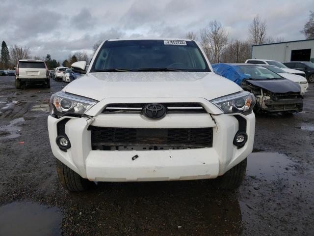 2021 TOYOTA 4RUNNER SR JTENU5JR6M5877682