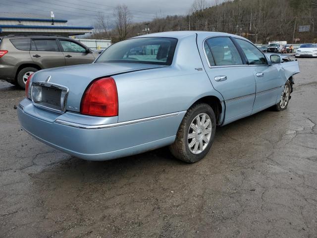 1LNHM82V57Y622129 Lincoln TOWNCAR