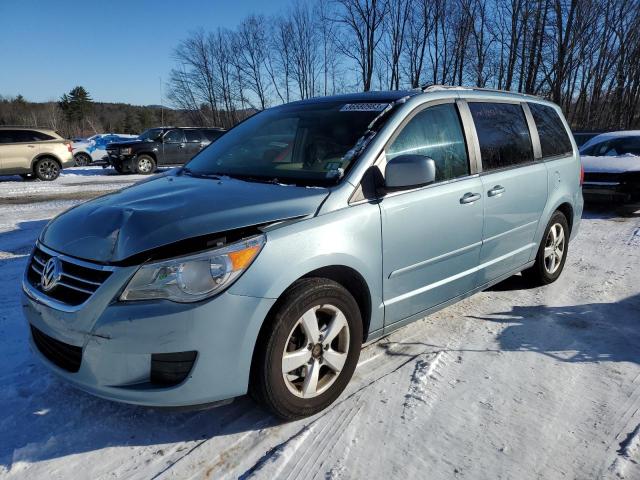 2009 Volkswagen Routan SE