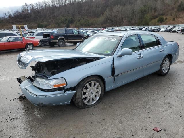 2007 Lincoln Town Car Signature Limited