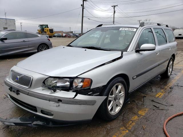 Salvage cars for sale from Copart Chicago Heights, IL: 2004 Volvo V70 FWD