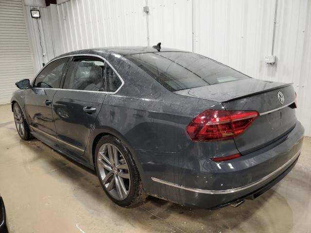 2017 VOLKSWAGEN PASSAT R-L 1VWDT7A39HC071733