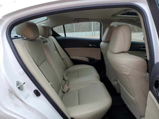 19UDE2F78HA011306 Acura Ilx Premium Tech