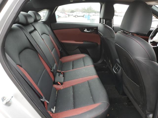 3KPF54AD2LE209465 KIA FORTE EX