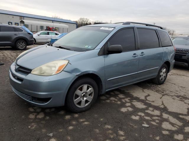 Toyota Sienna 2005 3 3