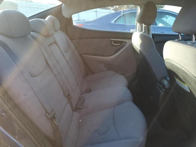 2016 HYUNDAI ELANTRA SE 5NPDH4AE3GH725083