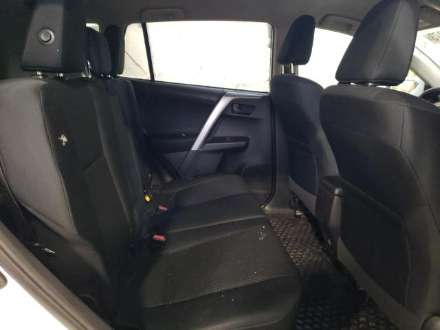2018 TOYOTA RAV4 LE 2T3BFREV8JW782934