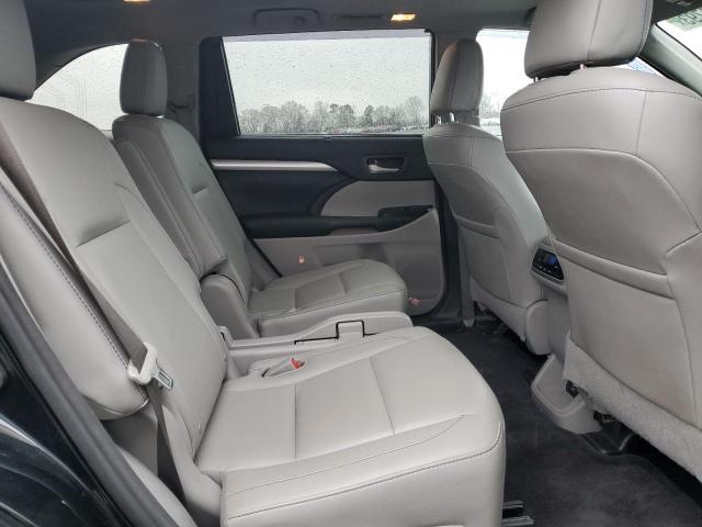 2016 TOYOTA HIGHLANDER 5TDKKRFH1GS152672