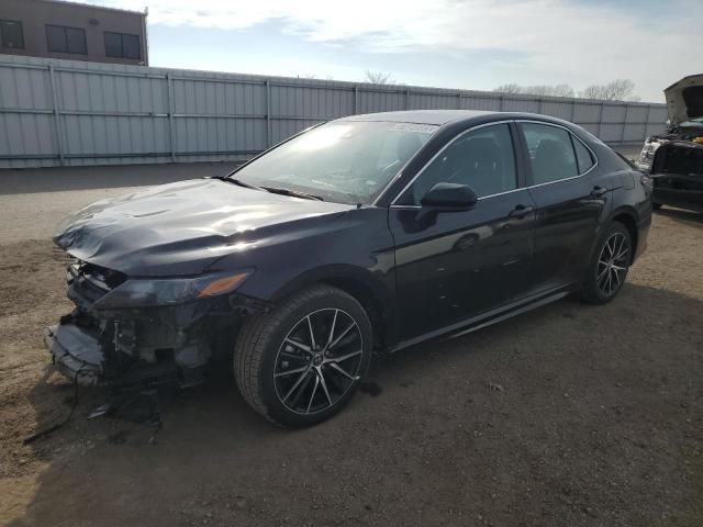 Salvage cars for sale from Copart Kansas City, KS: 2021 Toyota Camry SE
