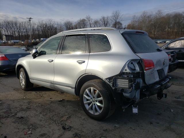 2017 VOLKSWAGEN TOUAREG SP WVGEF7BP1HD006980