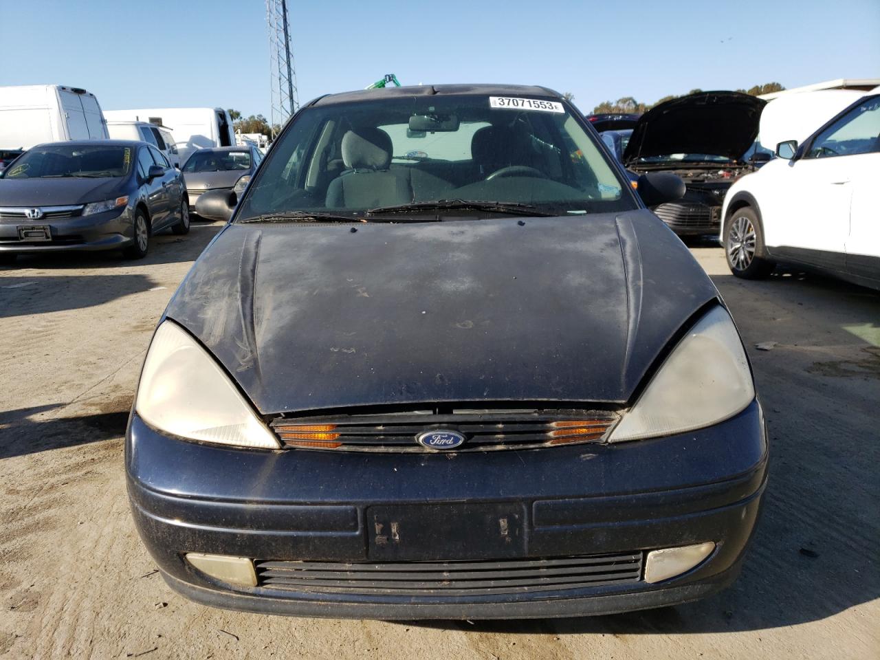 2000 FORD FOCUS ZX3 - 3FAFP3135YR247323