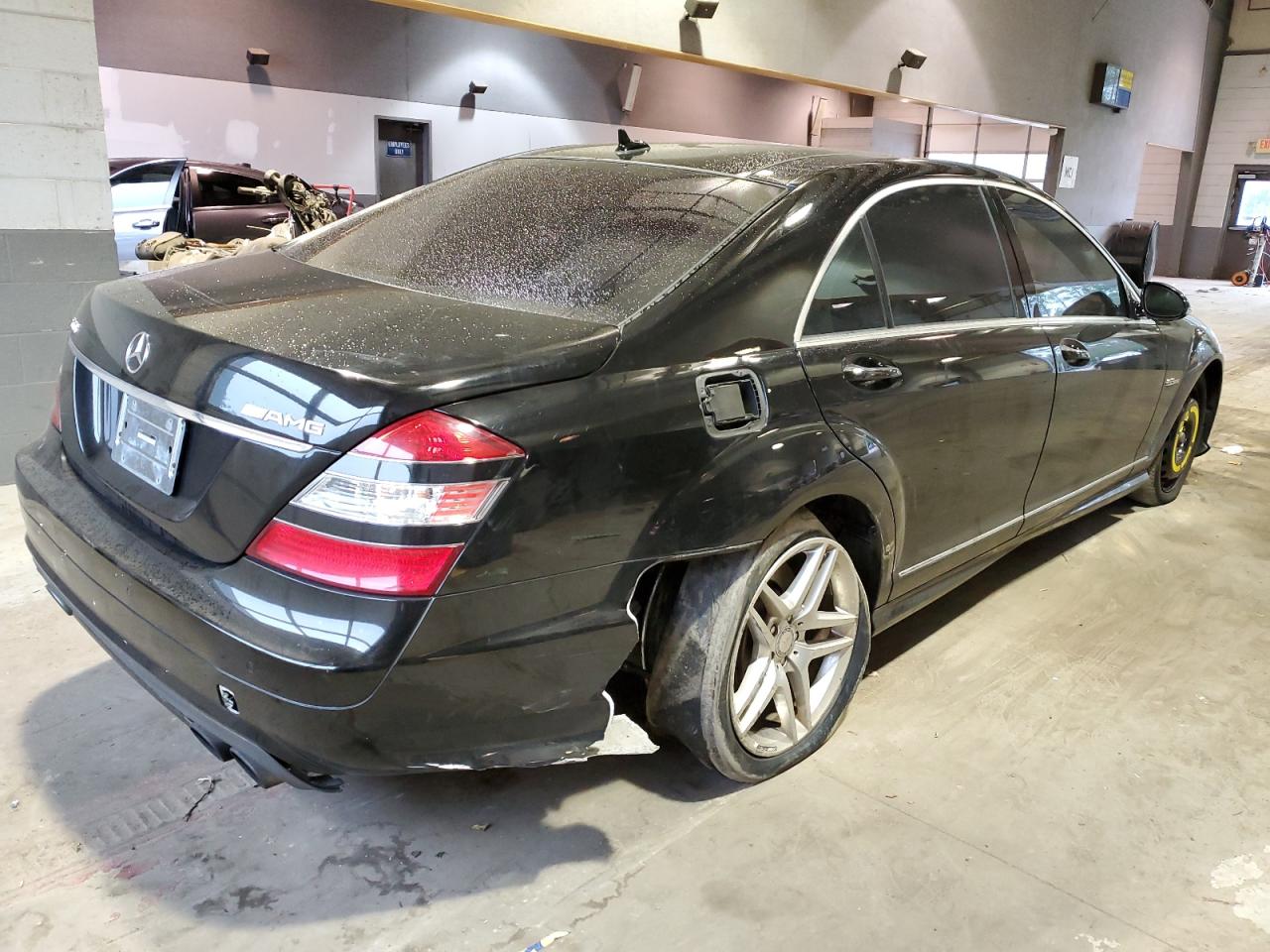 2009 MERCEDES-BENZ S 63 AMG - WDDNG77X29A247157