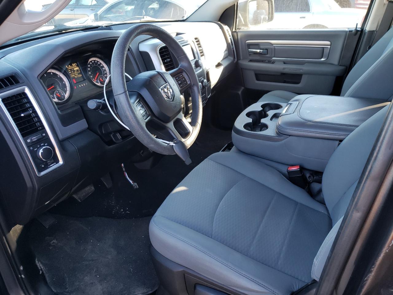 2019 RAM 1500 - Image 7