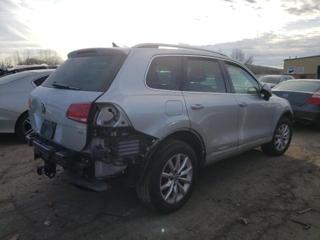 2017 VOLKSWAGEN TOUAREG SP WVGEF7BP1HD006980