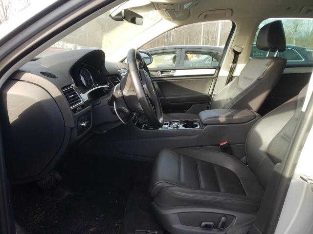 2017 VOLKSWAGEN TOUAREG SP WVGEF7BP1HD006980