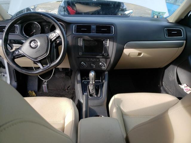 2017 VOLKSWAGEN JETTA SE - 3VWDB7AJ7HM203856