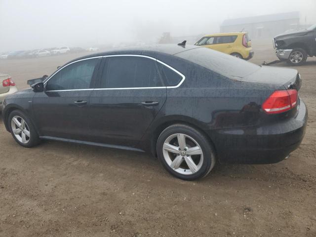 2015 VOLKSWAGEN PASSAT S 1VWAT7A32FC101672