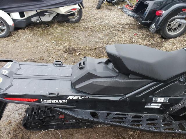2017 SKI DOO RENEGADE 2BPSUFHZ6HV000628