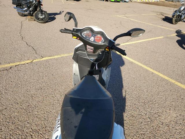 2022 YAMAHA MOTORCYCLE L5YTCKPV9N1141001
