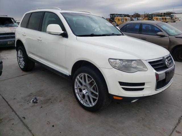 2009 Volkswagen Touareg 2 V6 Tdi VIN: WVGFM77LX9D035458 Lot: 54890294